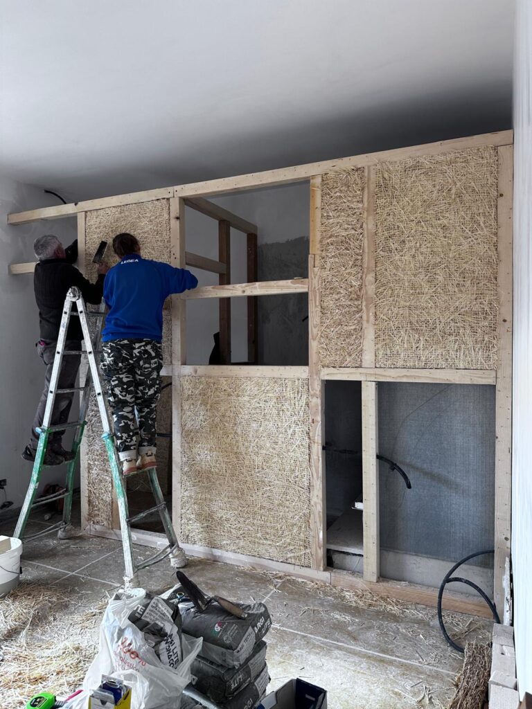 Legno, paglia , argilla e benessere
